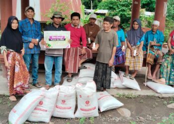 Atasi Penyakit Pada Tanaman dan Gagal Panen, Lokadesa Bantu Petani Sakra Selatan